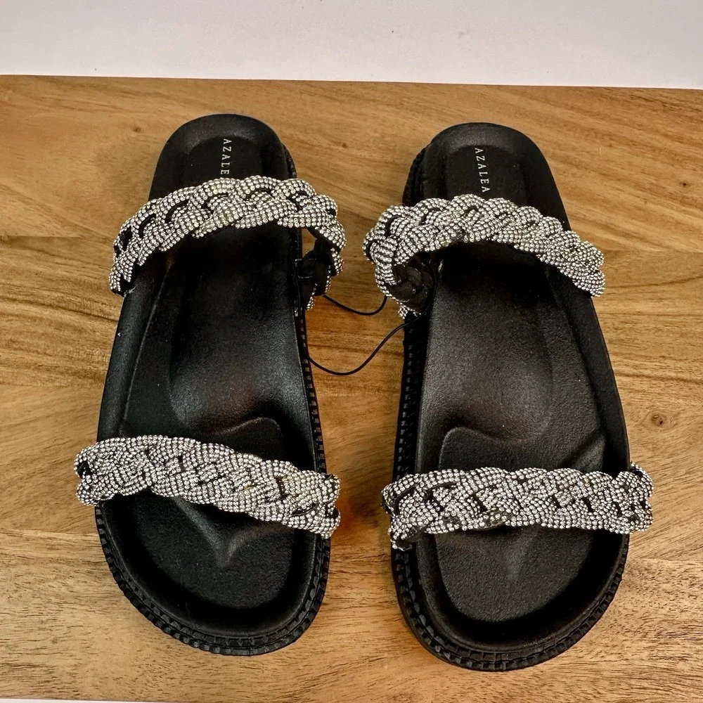 New NWOB‎ Azalea Wang Nikolina Braided Rhinestone Platform Slides Sandals Size 7